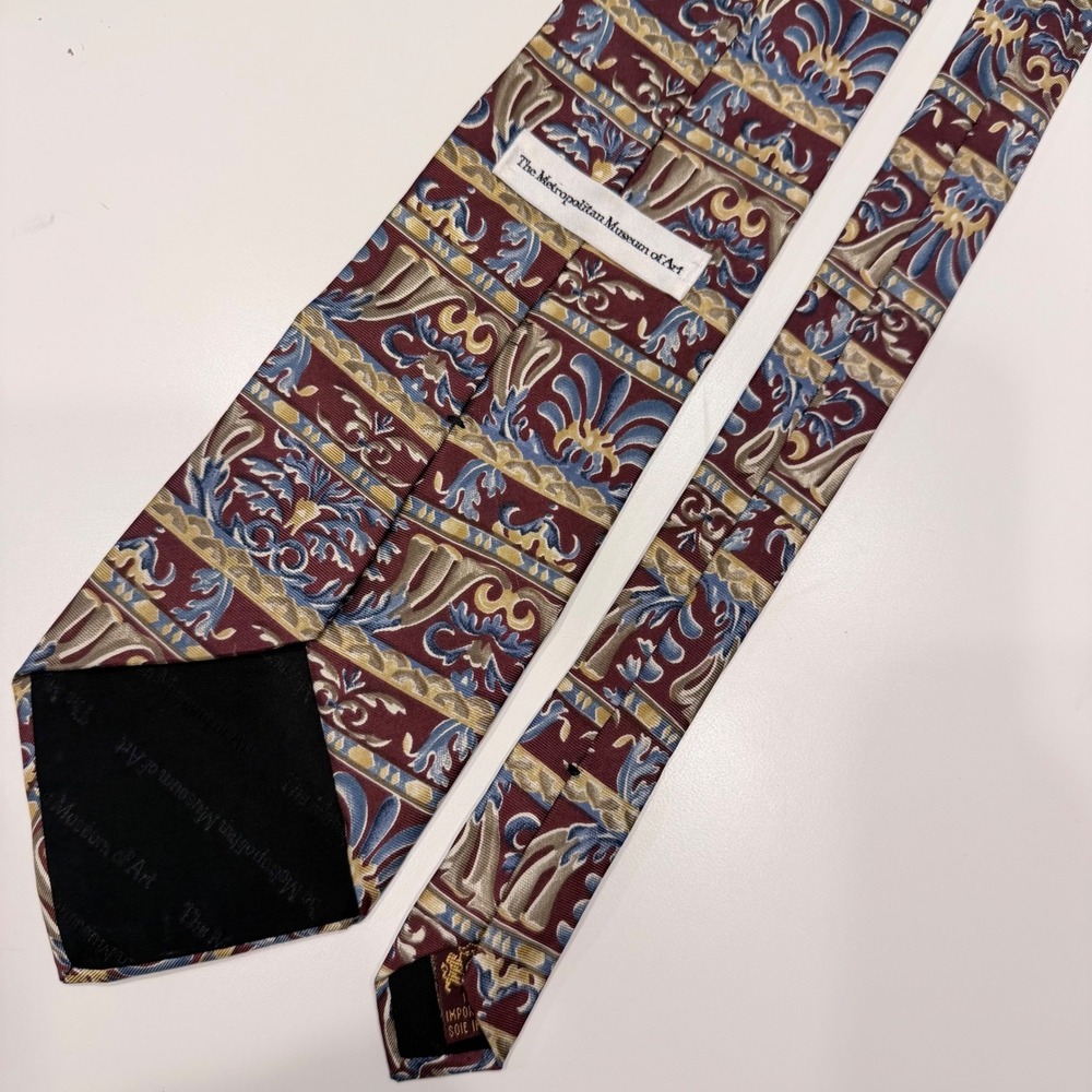 Metropolitan Museum of Art Silk Tie Burgundy Blue Gold Floral Scroll Pattern MMA - Picture 4 of 7